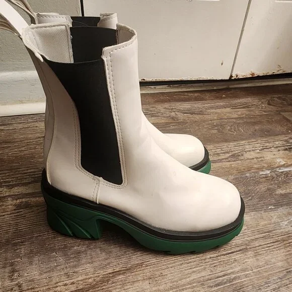 Chunky Heel Ankle Boots - Picture 2 of 5